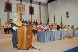 Investidura como Doctor "Honoris Causa" de D. Manuel Elkin Patarroyo por la Universidad de Málaga. Teatro Cervantes. Junio de 1996