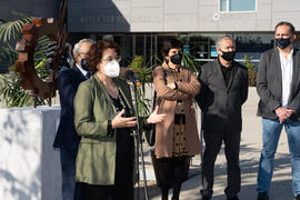 Intervención de Ana Rosa del Águila en la inauguración de la escultura  de José Luis Martín García en la Facultad de Estudios y Sociales y del Trabajo de la Universidad de Málaga. Campus de Teatinos. Marzo de 2021
