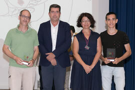 Entrega de trofeos en la Gala del Deporte Universitario 2017. Escuela Técnica Superior de Ingeniería de Telecomunicaciones. Junio de 2017