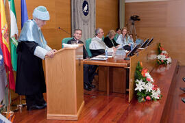 Investidura como Doctor "Honoris Causa" de D. Antonio Bonet Correa por la Universidad de Málaga. Rectorado. Febrero de 2014