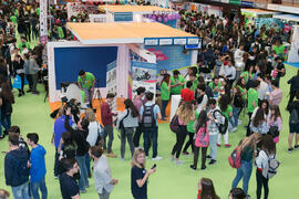 Estand de las Escuelas de Ingenierías Industriales. Jornadas de Puertas Abiertas de la Universidad de Málaga. Complejo Polideportivo Universitario. Abril de 2018