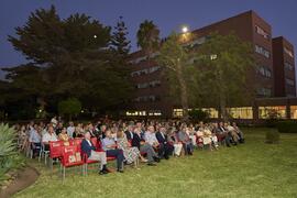 Asistentes al acto de homenaje al personal jubilado de la Facultad de Ciencias Económicas y Empresariales. Campus de El Ejido. Septiembre de 2022