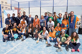 Foto de grupo tras la entrega de trofeos. Campeonato de España Universitario de Pádel. Antequera. Abril de 2017