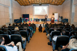 Pere Estupinyà. Conferencia "Dialogando". Facultad de Ciencias. Octubre de 2018
