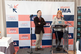 Pedro Farias y Adelaida de la Calle en el nombramiento de Antonio Vázquez como Alumno de Honor de la Universidad de Málaga. Foro Alumni UMA. Marzo 2014
