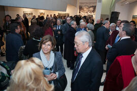 Momentos previos a la inauguración de la exposición "Paisajes Andaluces", de Eugenio Chicano. Museo del Patrimonio Municipal. Diciembre de 2016