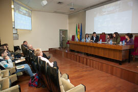 Intervención de Rafael Ventura en la mesa redonda "Innovación y emprendimiento social". Seminario "Emprende 21". Facultad de Ciencias Económicas y Empresariales. Noviembre de 2016