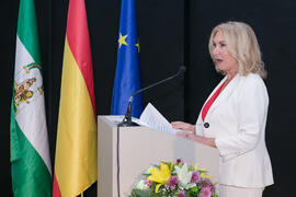Intervención de Carmen Crespo. Graduación y clausura del curso del Aula de Mayores de la Universidad de Málaga. Campus de Teatinos. Junio de 2018