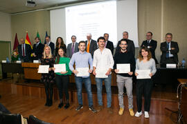 Entrega de diplomas a los mejores expedientes. III Encuentro "10Graduadxs10". Facultad de Ciencias Económicas y Empresariales. Noviembre de 2019