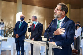 Carlos Bautista Ojeda. Homenaje a los sanitarios en la Facultad de Medicina de la Universidad de Málaga. Campus de Teatinos. Octubre de 2021