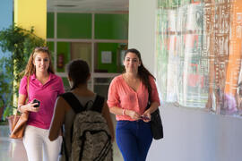 Ambiente en la facultad de Ciencias Económicas y Empresariales. Campus de El Ejido. Mayo de 2015