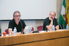 Santi Carrillo presenta la conferencia de Francisco Contreras, Niño de Elche. Curso "Tres generaciones de la música Pop española". Cursos de Verano de la Universidad de Málaga. Málaga. Julio de 2018
