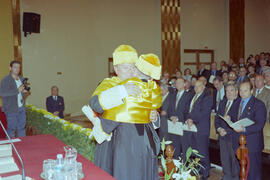 Investidura como Doctor "Honoris Causa" de D. Gonzalo Piedrola Angulo por la Universidad de Málaga. Paraninfo. Marzo de 2000