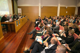 Mesa 1: "La perspectiva de las Naciones Unidas". Jornada "Brexit y Gibraltar. Un reto con oportunidades conjuntas". Edificio del Rectorado. Febrero de 2017