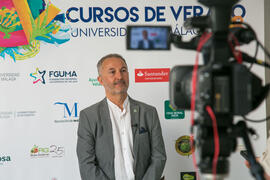 Francisco José Rodríguez Marín en photocall. Curso "Patrimonio y Turismo Cultural". Cursos de Verano de la Universidad de Málaga. Vélez Málaga. Julio de 2018