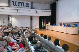 Intervención de Carmen Crespo. Graduación y clausura del curso del Aula de Mayores de la Universidad de Málaga. Campus de Teatinos. Junio de 2018