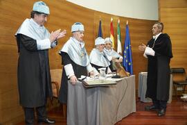 Investidura como "Doctores Honoris Causa" de Antonio García Berrio y Pilar Palomo Vázquez por la Facultad de Filosofía y Letras de la Universidad de Málaga. Edificio del Rectorado. Junio de 2024