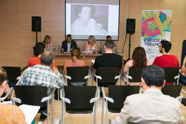 Mesa Redonda: “El cambio del modelo de consumo y de comunicación”. Curso "La televisión del siglo XXI, nuevos formatos y consumos". Cursos de verano 2018 de la Universidad de Málaga. Marbella. Julio de 2018