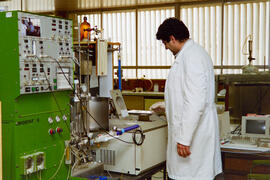 Instalaciones: Laboratorio. Mayo de 1995