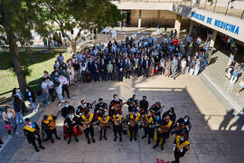 Actuación de la Tuna. Homenaje a los sanitarios en la Facultad de Medicina de la Universidad de Málaga. Campus de Teatinos. Octubre de 2021