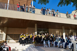 Actuación de la Tuna. Homenaje a los sanitarios en la Facultad de Medicina de la Universidad de Málaga. Campus de Teatinos. Octubre de 2021