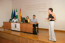Mesa redonda: «Los Planes de intervención en las Zonas Desfavorecidas». Curso "Los servicios sociales como cuarto pilar del bienestar social". Cursos de Verano de la Universidad de Málaga. Vélez-Málaga. Julio de 2019