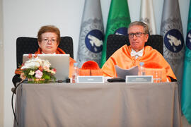 Investidura como Doctor "Honoris Causa" de D. Jaime Gil Aluja por la Facultad de Económicas de la Universidad de Málaga. Paraninfo. Noviembre de 2014