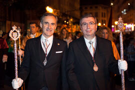 Miguel Porras y Francisco José Andrade en la estación de Penitencia de la Hermandad de los Estudiantes. Málaga. Marzo de 2015