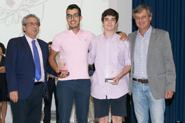 Entrega de trofeos en la Gala del Deporte Universitario 2017. Escuela Técnica Superior de Ingeniería de Telecomunicaciones. Junio de 2017