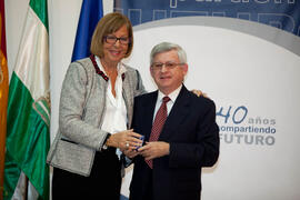 Homenaje a los jubilados y al personal que cumple 25 años de servicio en la Universidad de Málaga. Paraninfo. Octubre de 2012