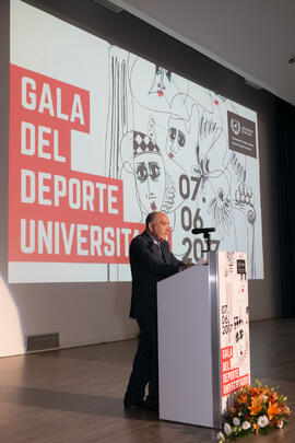 Intervención de Pedro Montiel en la Gala del Deporte Universitario 2017. Escuela Técnica Superior de Ingeniería de Telecomunicaciones. Junio de 2017