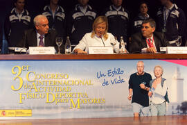 Acto de Clausura del 3º Congreso Internacional de Actividad Físico-Deportiva para Mayores de la Universidad de Málaga. Palacio de Ferias y Congresos de Málaga. Marzo de 2009