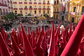 Acto de la Hermandad de los Estudiantes en la Catedral. Plaza del Obispo, Málaga. Marzo de 2018