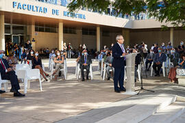 Discurso de José Ángel Narváez. Homenaje a los sanitarios en la Facultad de Medicina de la Universidad de Málaga. Campus de Teatinos. Octubre de 2021