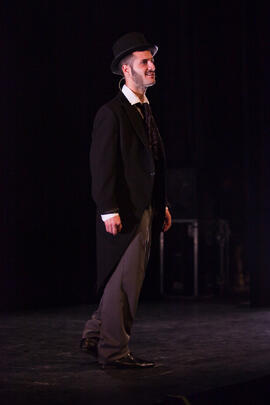 Edgar Caro. Ensayos para la Gala Inaugural de la XXIV edición de Fancine de la Universidad de Málaga. Teatro Cervantes. Noviembre de 2014