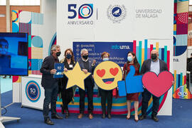 Foto de grupo. Jornada de Puertas Abiertas de la Universidad de Málaga. Complejo Polideportivo Universitario. Marzo de 2022
