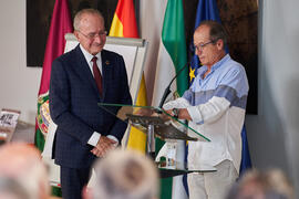 Inauguración del mural de Ángel Idígoras en la Facultad de Ciencias Económicas y Empresariales de la Universidad de Málaga. Campus de El Ejido. Junio de 2022