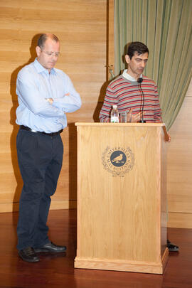 Presentación del catálogo de la exposición "Malaqa, entre Malaca y Málaga". Rectorado. Mayo de 2009