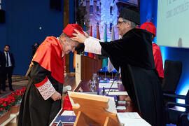 Investidura de Miquel Roca i Junyent como Doctor "Honoris Causa" por la Universidad de Málaga. Paraninfo. Diciembre de 2024