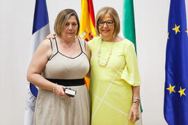 Retrato con la rectora en el homenaje a los jubilados y al personal que cumple 25 años de servicio en la UMA. Paraninfo. Mayo 2015