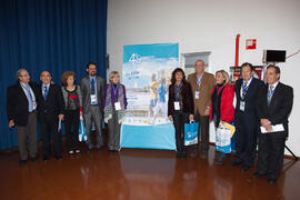 Foto de grupo. Acto inaugural del 4º Congreso Internacional de Actividad Físico-Deportiva para Mayores. Escuela Técnica Superior de Ingeniería Informática y Telecomunicaciones. Marzo de 2011