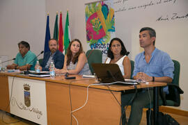 Mesa Redonda "Los Planes de intervención en las Zonas de Transformación Social". Curso "La integración social, reto actual de los Servicios Sociales". Cursos de Verano de la Universidad de Málaga. Vélez Málaga. Julio de 2018