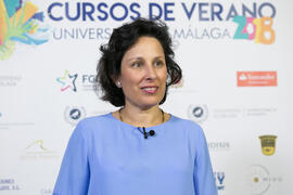 Entrevista a Asunción Gómez en photocall. Curso "La buena Inteligencia Artificial". Cursos de Verano de la Universidad de Málaga. Ronda. Julio de 2018