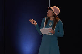 Raquel Haro. Dialogando sobre "cómo convertir tus dramas en una bonita historia". Facultad de Psicología y Logopedia de la Universidad de Málaga. Febrero de 2022