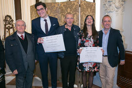 Foto de grupo tras la entrega de los II Premios de Investigación de la Cátedra de Estudios Cofrades. Ayuntamiento de Málaga. Marzo de 2018