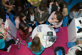 Estand de la Facultad de Ciencias de la Salud en las Jornadas de Puertas Abiertas de la Universidad de Málaga. Complejo Polideportivo Universitario. Marzo de 2017