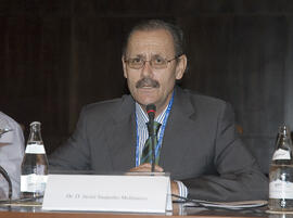 Javier Sampedro. Panel de Expertos. 2º Congreso Internacional de Actividad Físico-Deportiva para Mayores de la Universidad de Málaga. Palacio de Ferias y Congresos de Málaga. Marzo de 2007