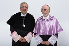 José Ángel Narváez y Heliodoro Carpintero en un retrato previo a su investidura como Doctor "Honoris Causa" por la Facultad de Psicología de la Universidad de Málaga. Edificio del Rectorado. Mayo de 2019