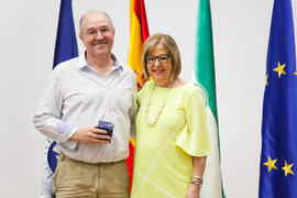 Retrato con la rectora en el homenaje a los jubilados y al personal que cumple 25 años de servicio en la UMA. Paraninfo. Mayo 2015