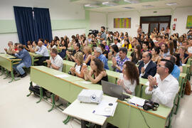 Asistentes a la graduación de alumnos del CIE-UMA el Día del Español. Centro Internacional de Español de la Universidad de Málaga. Junio de 2016